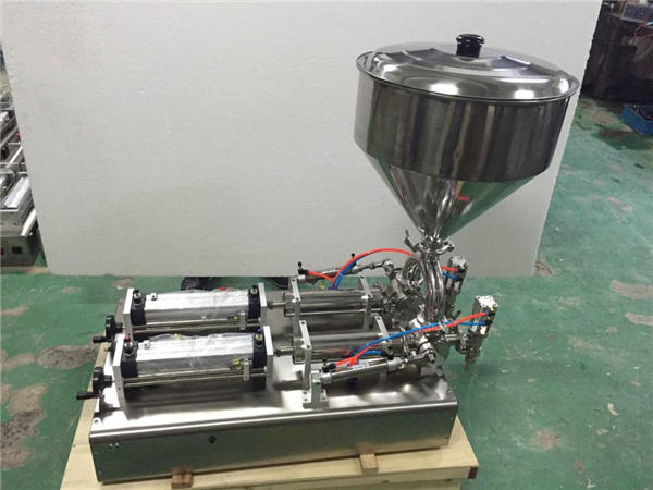 Široko uporabljen stroj za polnjenje jagod z dvojnimi glavami 